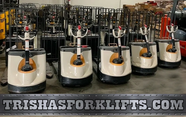 Crown WP3045-45 Walkie Electric Pallet Jacks | LOW HOUR